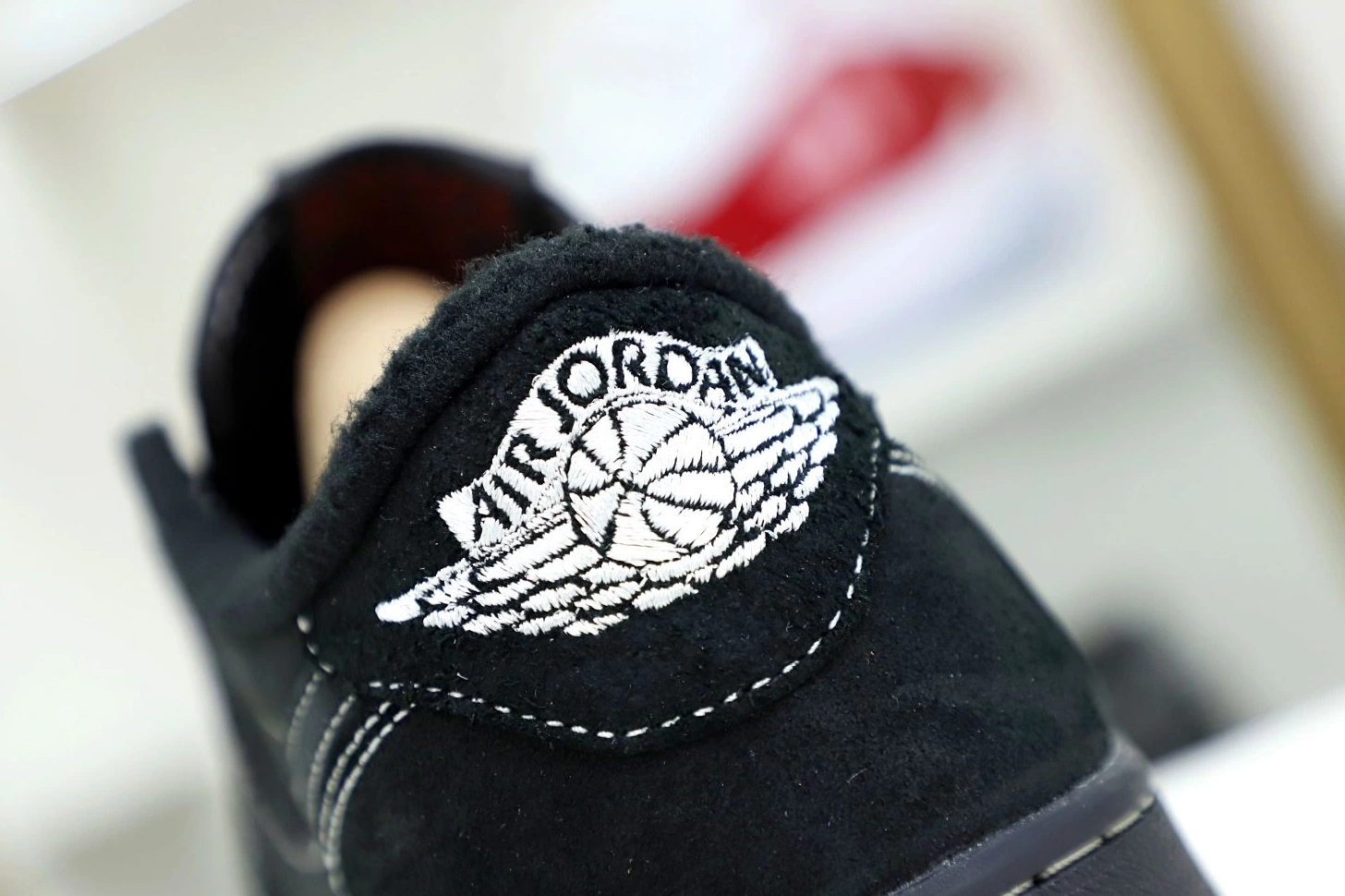 X NIKE SCOTT OG PHANTOM” 1 AIR “BLACK JORDAN LOW TRAVIS 0309